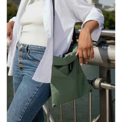 Notabag Crossbody (dunkelgrün) (105400010)